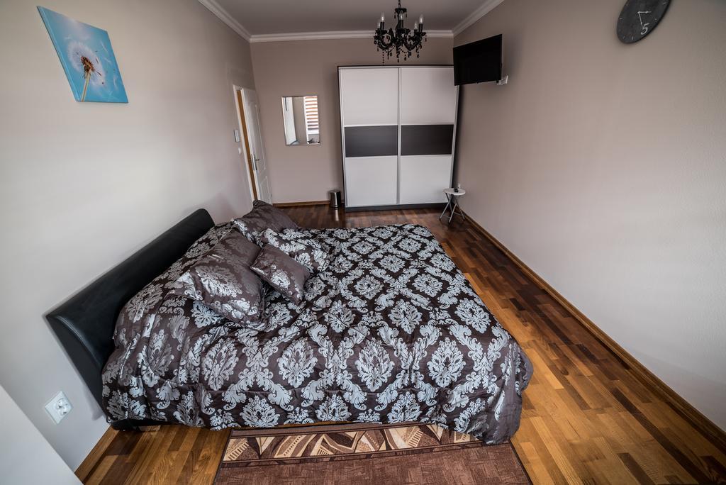 Suites Donna Bihać Kültér fotó